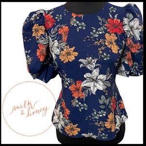 NWT Milk & Honey Navy Floral Short Puff Sleeve Open Tie Back Blouse Top (S)